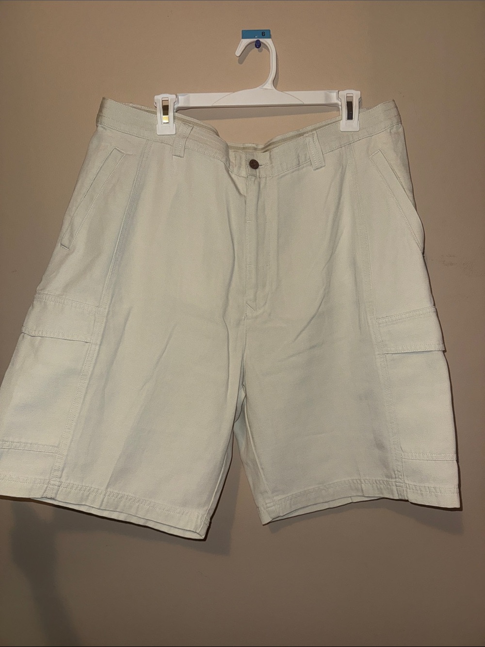 Tommy Bahama Men's Off-White Cream Cargo Shorts